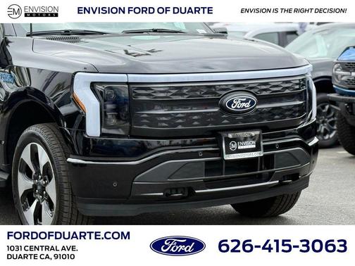 2025 Ford F-150 Lightning Platinum