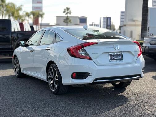 2020 Honda Civic Touring