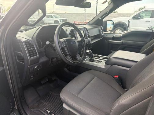 Magnetic 2018 Ford F-150 XLT