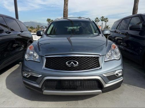 2017 INFINITI QX50 Base
