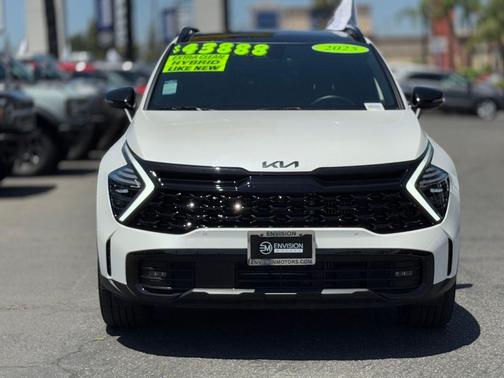 2025 Kia Sportage Plug-In Hybrid X-Line Prestige