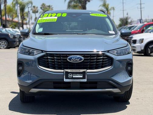Vapor Blue 2025 Ford Escape PHEV