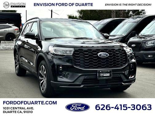 2025 Ford Explorer ST-Line
