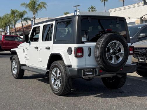 2021 Jeep Wrangler Unlimited Sahara