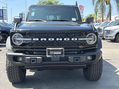 Shadow Black 2026 Ford Bronco Badlands