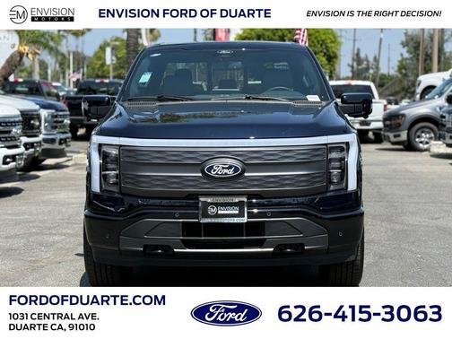 2025 Ford F-150 Lightning LARIAT