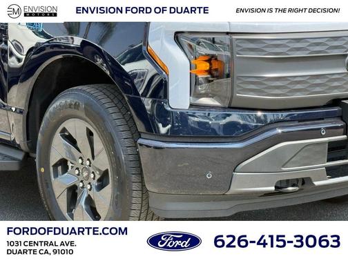 2025 Ford F-150 Lightning LARIAT