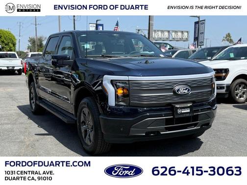 2025 Ford F-150 Lightning LARIAT