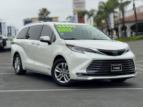2021 Toyota Sienna Limited