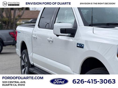 2025 Ford F-150 Lightning Platinum