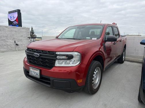 Chili Pepper Red 2024 Ford Maverick XL