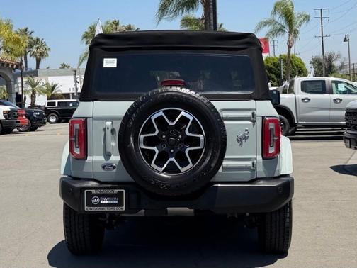 Cactus 2024 Ford Bronco Outer Banks