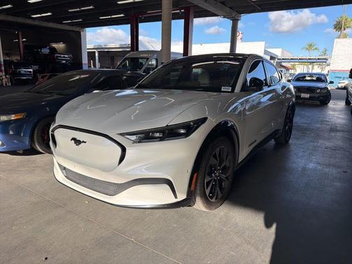 White Metallic 2023 Ford Mustang Mach-E Premium