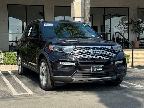 2023 Ford Explorer Platinum