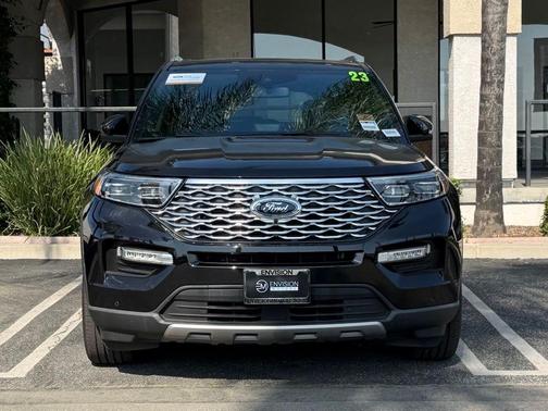 2023 Ford Explorer Platinum