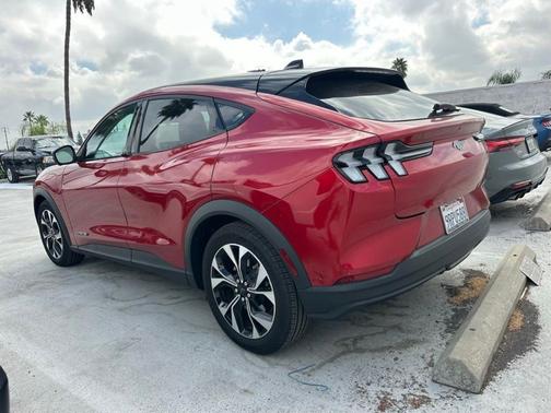 2024 Ford Mustang Mach-E Select
