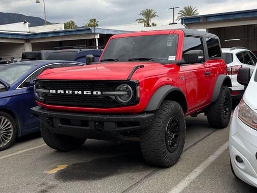 Race Red 2022 Ford Bronco Wildtrak
