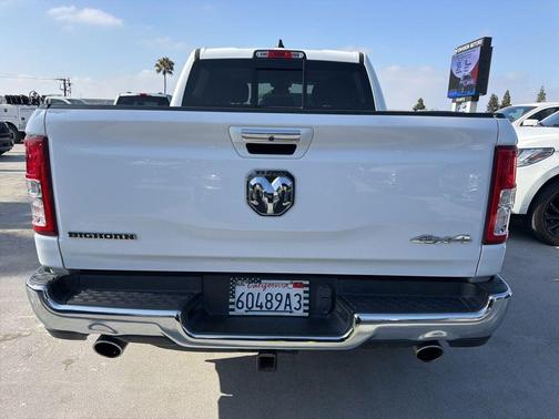 Bright White Clearcoat 2020 RAM 1500 Big Horn