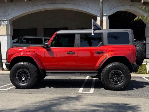 Chili Pepper Red 2024 Ford Bronco Raptor