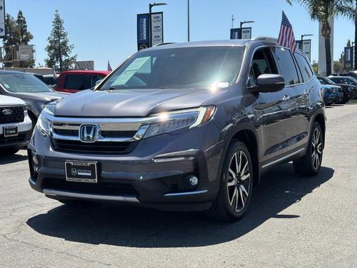 Modern Steel Metallic 2021 Honda Pilot Elite