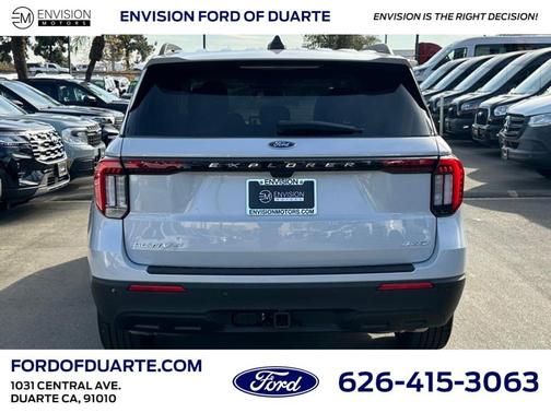 2025 Ford Explorer Active
