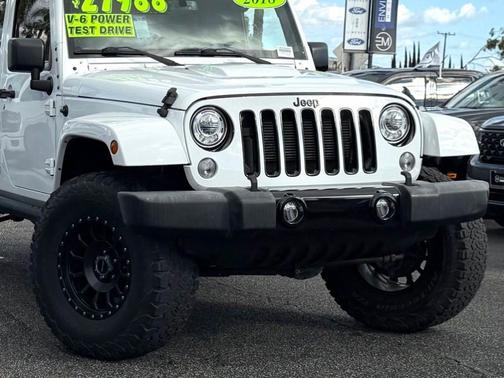 2018 Jeep Wrangler JK Unlimited Altitude