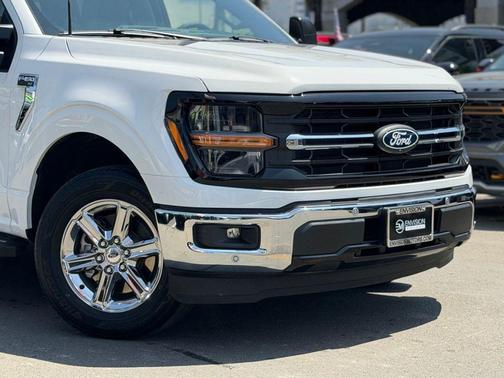 Oxford White 2024 Ford F-150 XLT