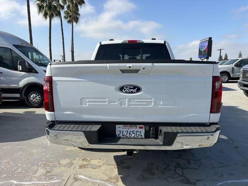 Oxford White 2024 Ford F-150 XLT