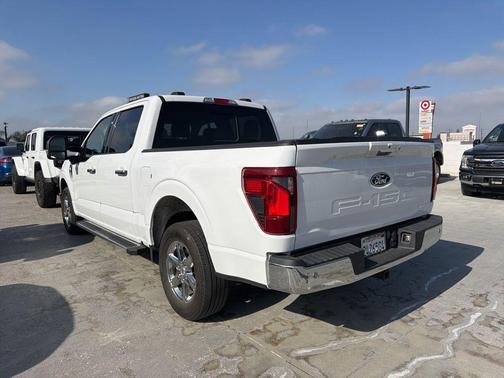 Oxford White 2024 Ford F-150 XLT
