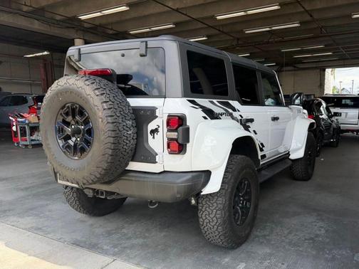 Oxford White 2023 Ford Bronco Raptor