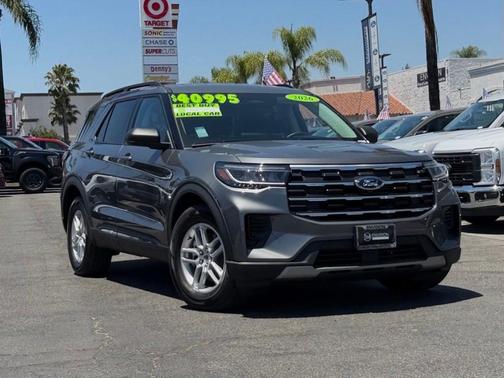 Gray Metallic 2026 Ford Explorer Active