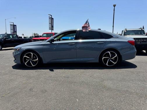 2022 Honda Accord Sport SE