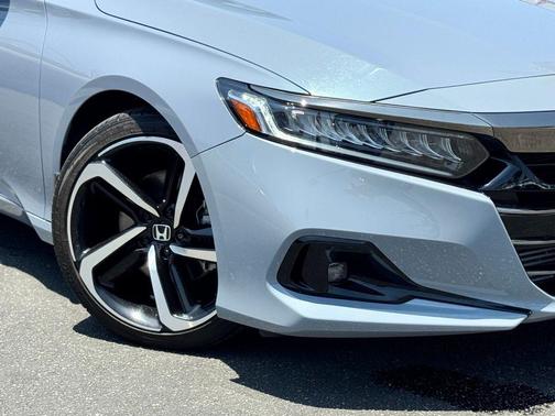 2022 Honda Accord Sport SE