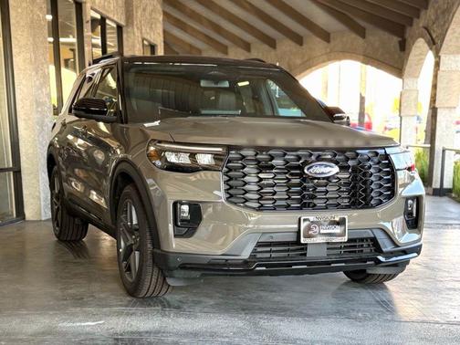 Gray 2026 Ford Explorer ST-Line