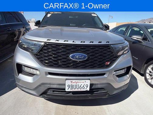 Silver Metallic 2022 Ford Explorer ST