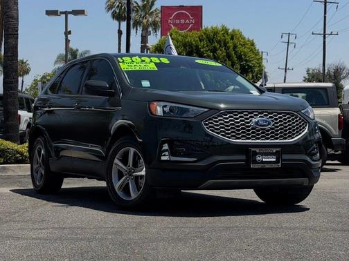 Green Metallic 2024 Ford Edge SEL