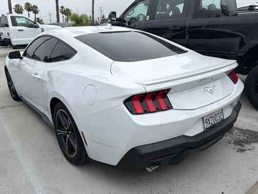 Oxford White 2024 Ford Mustang EcoBoost Premium