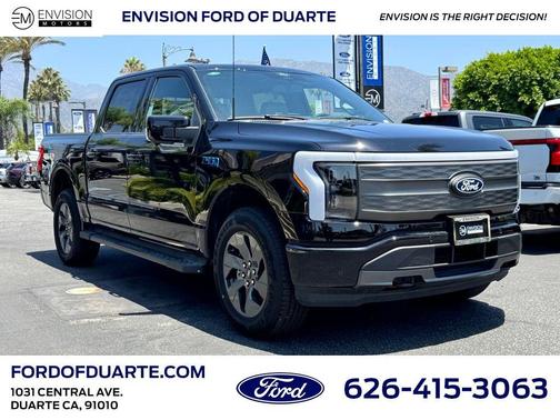 2025 Ford F-150 Lightning LARIAT