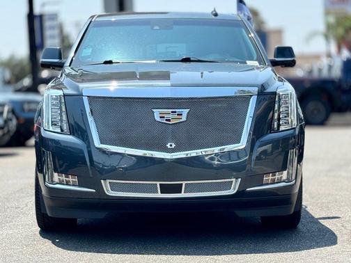 2019 Cadillac Escalade ESV Premium Luxury