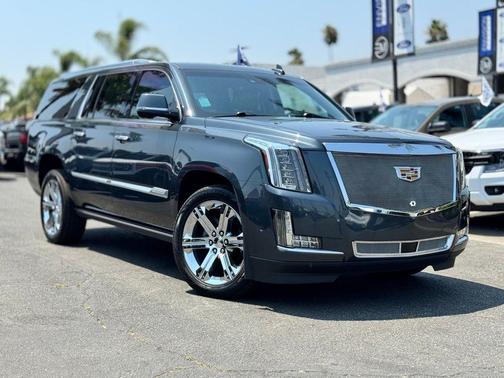 2019 Cadillac Escalade ESV Premium Luxury