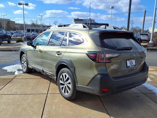 2025 Subaru Outback Premium