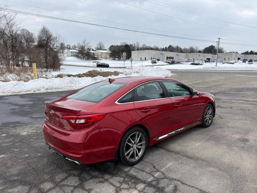 2017 Hyundai SONATA Sport 2.0T