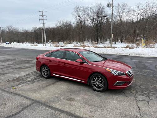 2017 Hyundai SONATA Sport 2.0T