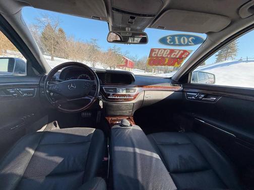 2013 Mercedes-Benz S-Class S 550 4MATIC