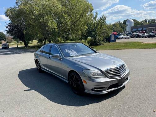 2013 Mercedes-Benz S-Class S 550 4MATIC