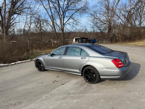 2013 Mercedes-Benz S-Class S 550 4MATIC