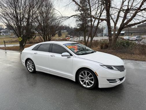 2016 Lincoln MKZ Hybrid Base