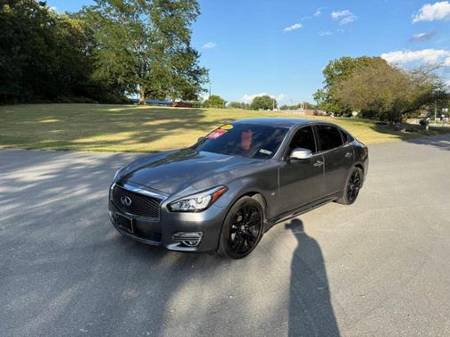 2019 INFINITI Q70L 3.7X LUXE