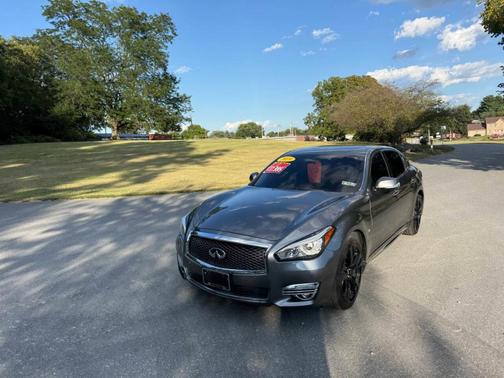 2019 INFINITI Q70L 3.7X LUXE
