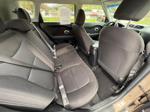 2015 Kia Soul Base